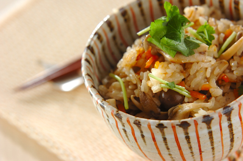 鮮菇炊飯