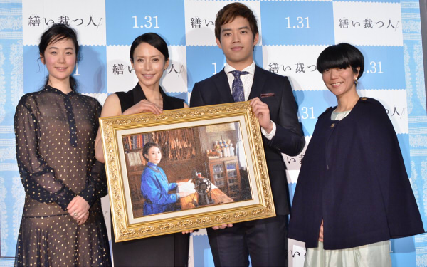 中谷美紀為主演電影《裁縫師》,在1個月內精通裁縫