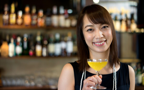 不會喝酒也沒問題,在「酒吧」這個豔遇的絕佳地點尋找情人的秘訣