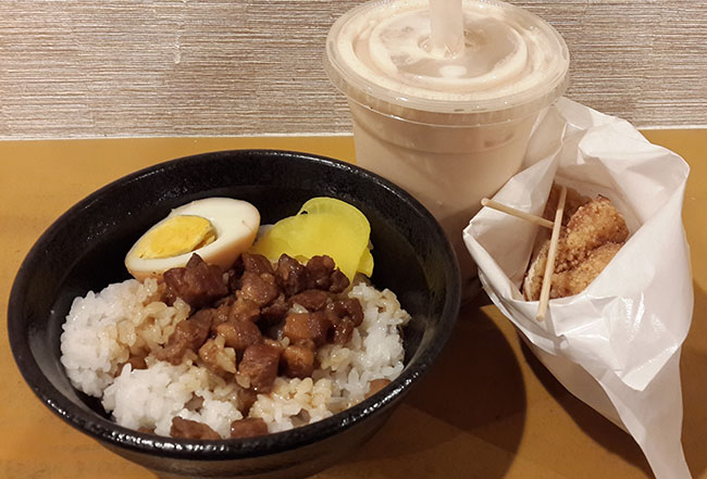 大阪美食!好呷真的好好呷呀--好呷台灣風焼き唐揚げ