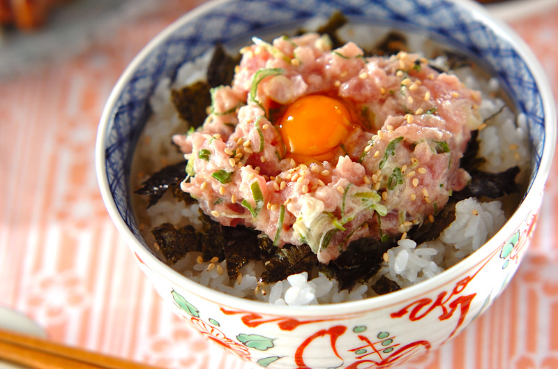 【食譜】簡単半敲燒鮪魚丼