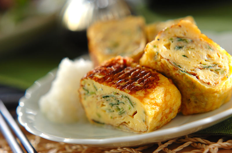【食譜】魩仔魚與山芹菜日式雞蛋捲