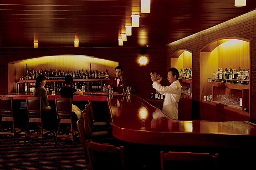 メインバー/東京會舘 『會舘風ジンフィズ』