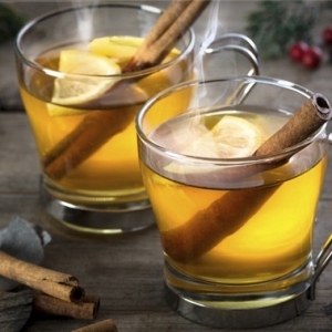 【飲料食譜】不只可以讓身體暖和,還有美容效果的「hot toddy」的作法