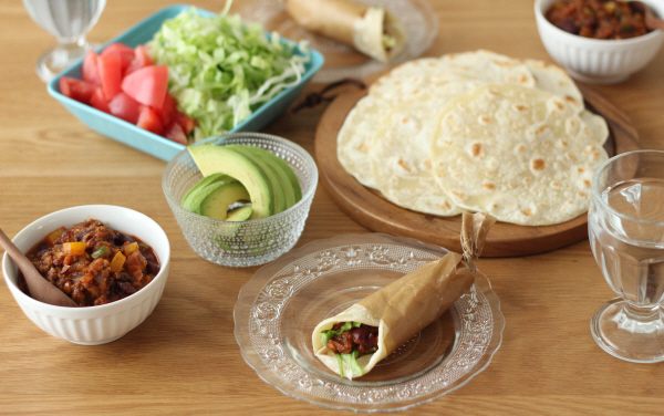 【食譜】開車或野餐時都超推！ 好吃又好玩的「多樣配料墨西哥薄餅」