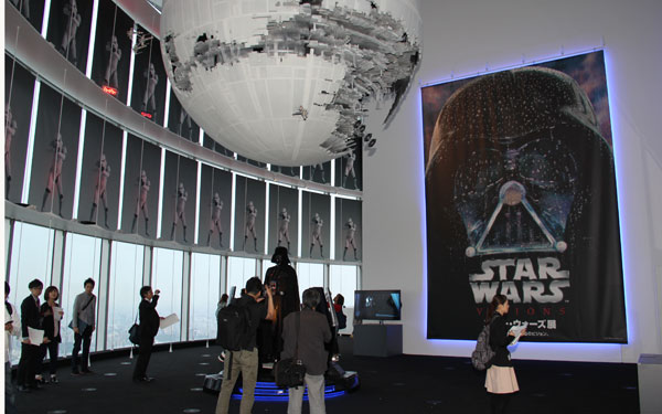 【東京自由行】星際大戰展今年也非常熱鬧! 電影造勢活動粉絲們蜂擁而至!