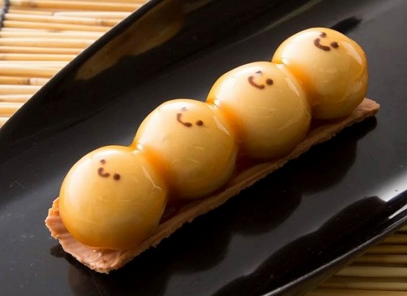 【日本旅遊】期間限定!看起來像和菓子卻是洋菓子♪ 超像醬油糯米丸子的奶油起士慕司實在太可愛了!