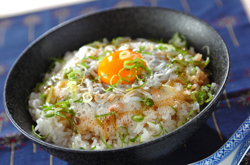【食譜】吻仔魚納豆丼
