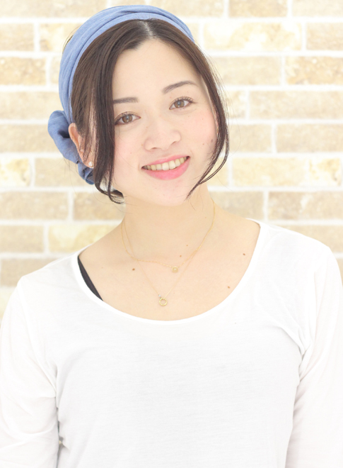 簡單團子頭編髮(長髪造型)