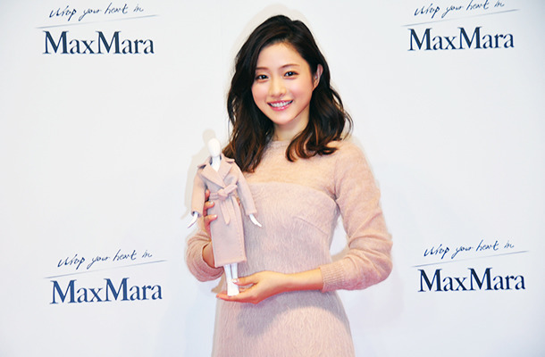 石原聰美出席Max Mara青山店新裝開幕紀念活動。擔任品牌大使是個「挑戰」