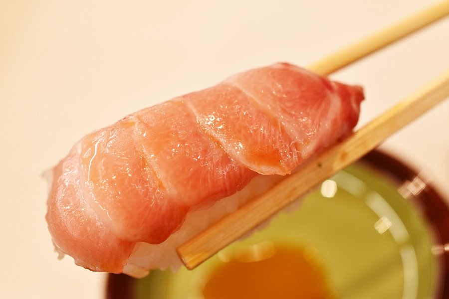 不會迴轉的河童壽司 「鮨之場」、連鎖老店認真起來加入新營業型態就變這樣!