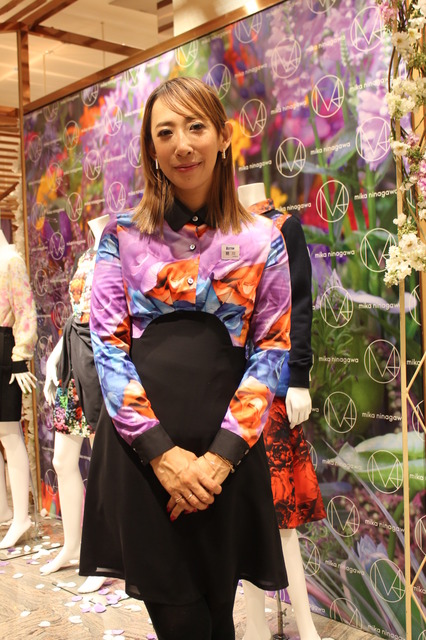 蜷川實花 M Mika Ninagawa 完整陣容在新宿伊勢丹搶先發售 Japaholic 蜷川實花 M Mika Ninagawa 完整陣容在新宿伊勢丹搶先發售 Japaholic