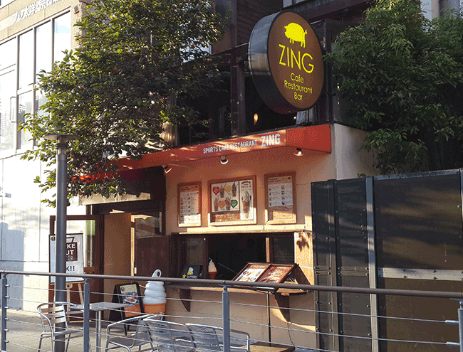 河岸邊的簡單甜品「ZING CAFE RESTOURANT BAR」