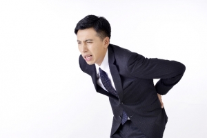 工作累積的疲勞需要快速休養！在公司就能做的運動不足解決法