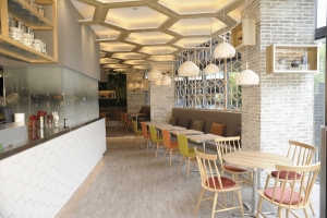 店舗内観_彩茶房