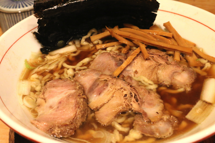 東京旅遊店鋪介紹!麵條完全手工現做!每一口都是感動的「葉山」中華蕎麥麵