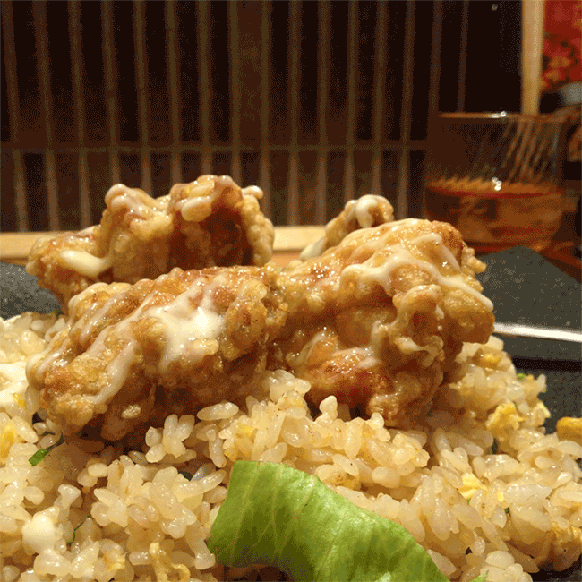 當美乃滋、炸雞塊遇上中式炒飯的拉麵店餐點