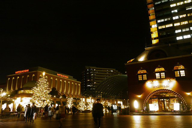 約使用了10萬盞燈泡的光亮的燈海於惠比壽GARDEN PLACE實施