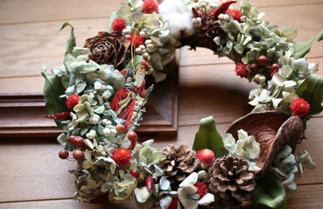 販賣古董雜貨以及珠寶飾品等等的跳蚤市場