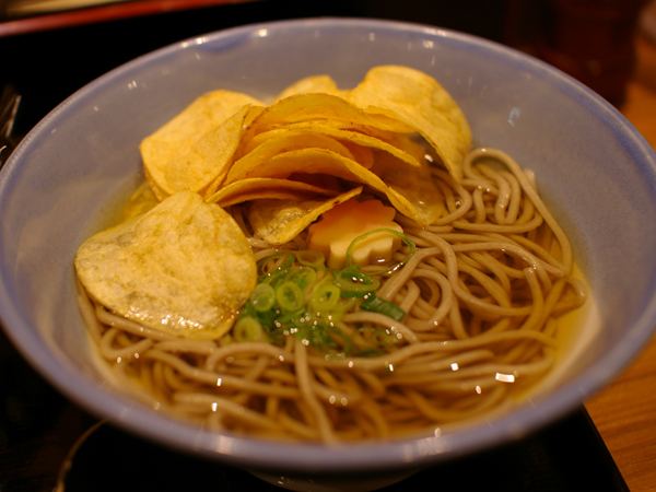 洋芋片蕎麥麵