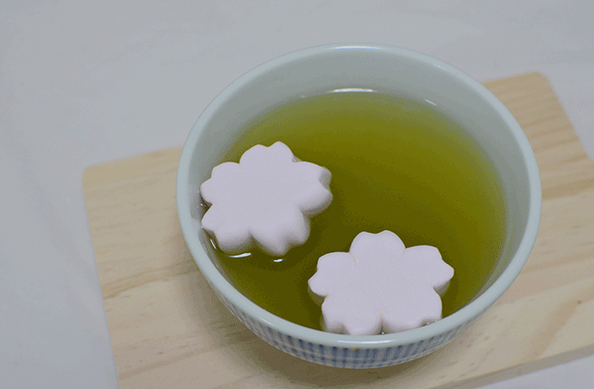 【櫻花美食特集】日本百年超市「明治屋」〜推出春季限定的「櫻花棉花糖」