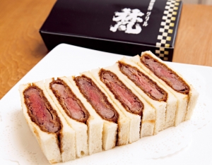 新世界炙烤 梵 銀座店『炸菲力牛肉排三明治』
