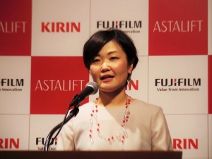アスタリフトとキリンビバレッジが共同開発した、毎日ごくごく飲める美容系飲料「キリン アスタリフト ウォーター」