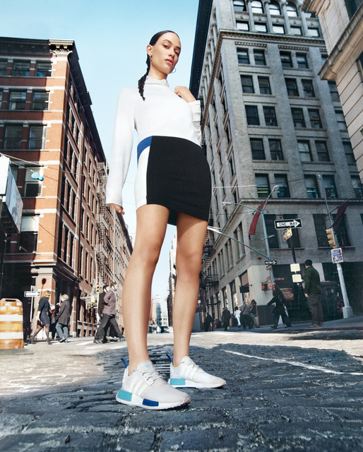 「NMD_R1」(1萬3,200日圓起)