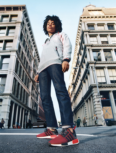 「NMD_R1」(1萬3,200日圓起)