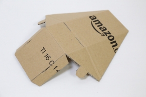 用Amazon的紙箱來DIY檔案夾與手機架