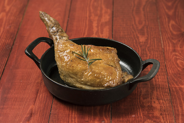 「爐烤帶骨阿波酢橘雞」（1,500日圓）