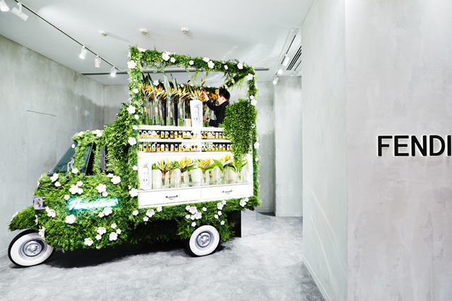 FENDI於巨大快閃店「FENDI 銀座店」內開設限時花店「FENDI FLOWER SHOP by AZUMAMAKOTO」