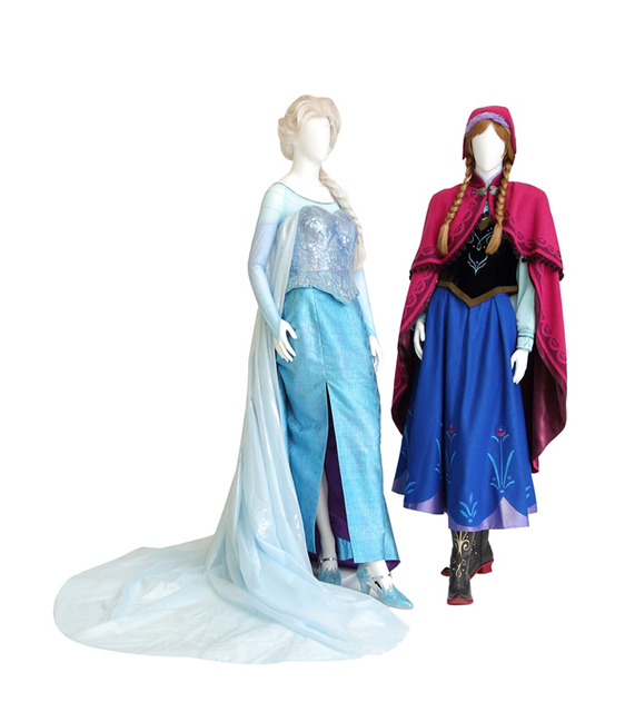 「冰雪奇緣」安娜＆艾莎　公園戲服（2015年）