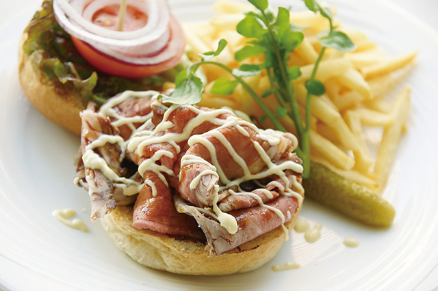 37RB獨創 炙烤牛肉堡