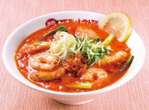 『太陽蕃茄麵』推出期間限定的「香噴噴鮮蝦辣油泰式酸辣蕃茄」