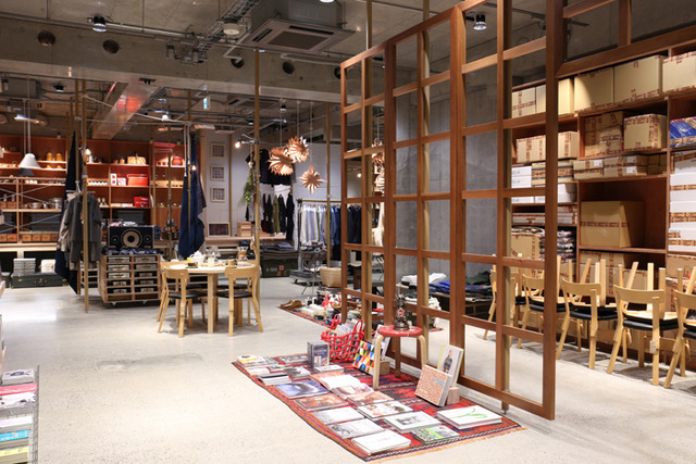 古老美好原創古董物品與全新物品比鄰並排展示的概念店・NOMADIC LIFE MARKET開幕