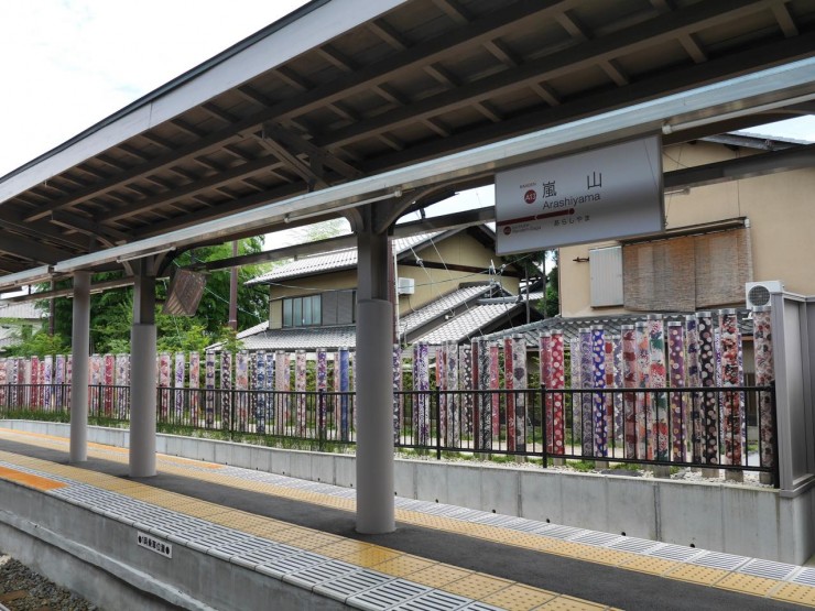【京都隱藏版觀光聖地】前進嵐山車站的「和服之森」小徑
