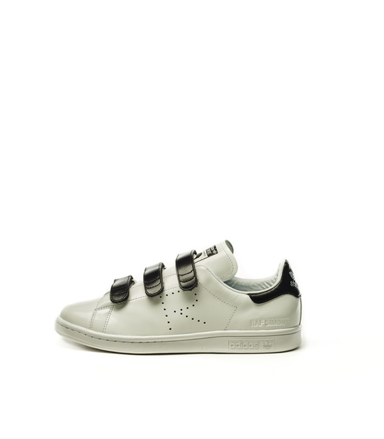 adidas by RAF SIMONS發售2016-2017秋冬典藏