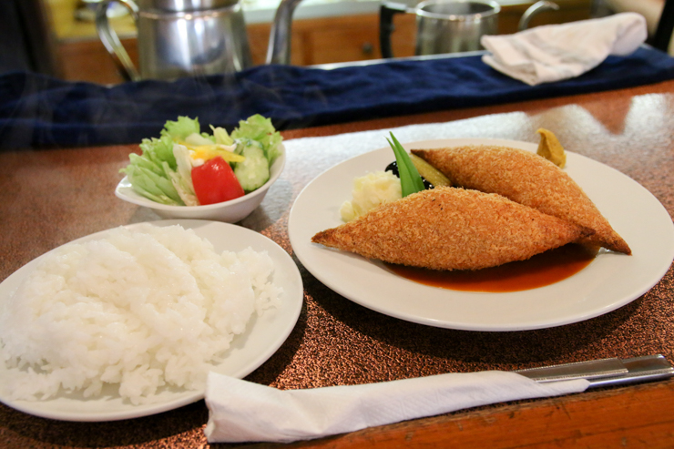 福岡最有歷史的咖啡廳「BRASILEIRO」,招牌餐點「炸肉排」試吃報告!