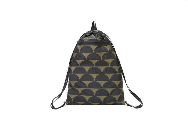 「3WAY LAUNDRY POUCH」(1萬8,000日圓)