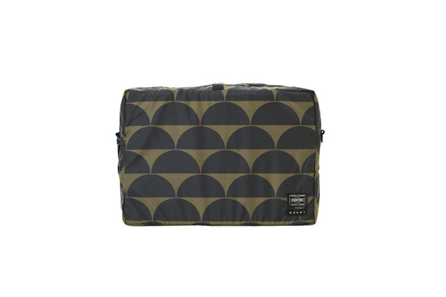 「POUCH 3 SIZE」(1萬1,000日圓)