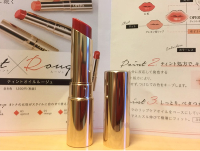 日本掃貨必買OPERA滋潤水感唇膏!日本女生妝點自然小性感的秘密