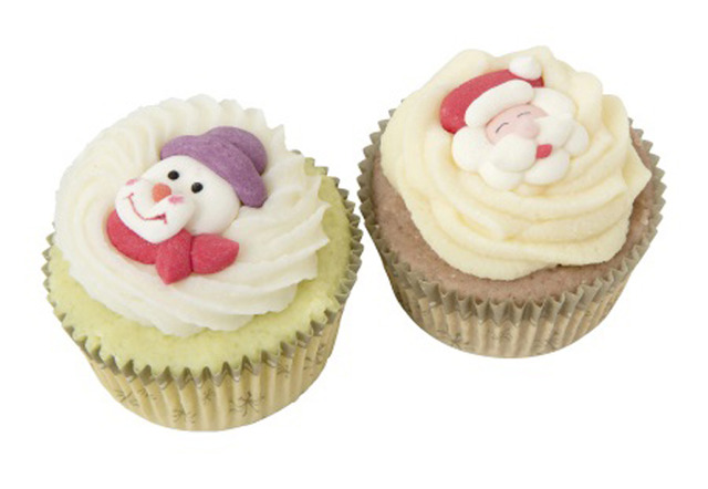 BADEFEE Concept Shopのスノーマンやサンタクロースをモチーフにしたカップケーキ(税込1,026円)