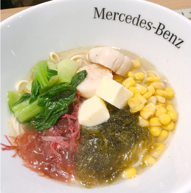 你沒看錯!!高級車廠商 Mercedes-Benz推出限量版特製拉麵!