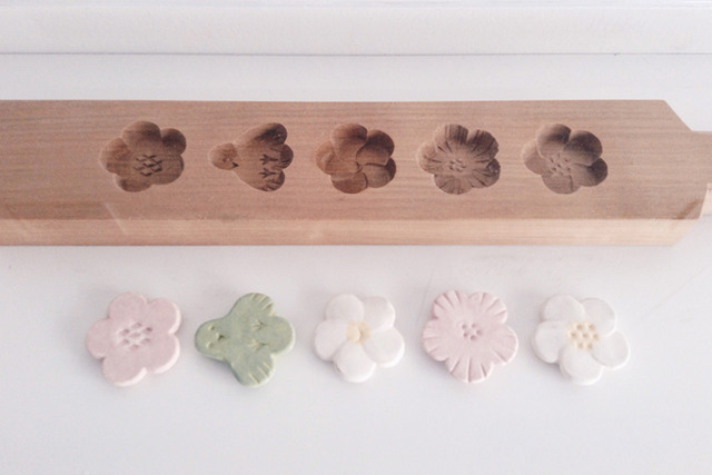 太宰府天滿宮的官方伴手禮「梅與鶯」