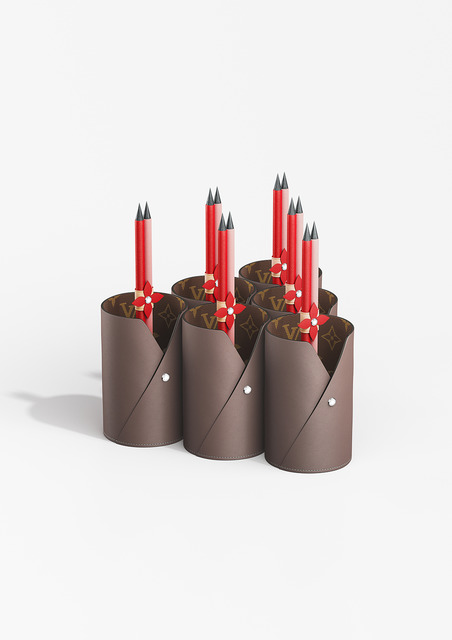 鉛筆 Crayon June 2萬日圓,鉛筆收納盒 Pour Crayon Gaston 6萬日圓