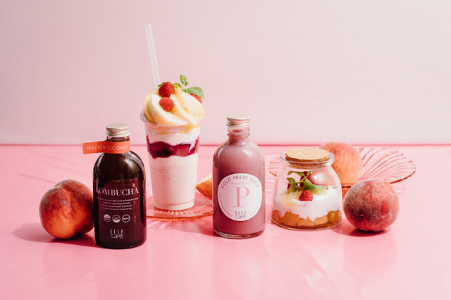 就是要給你滿滿的桃子！ELLE café 夏日限定菜單 人氣果昔桃味大爆發！