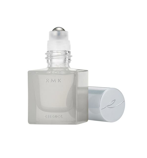 「RMK ESSENCE」(10ml/3,500日圓)