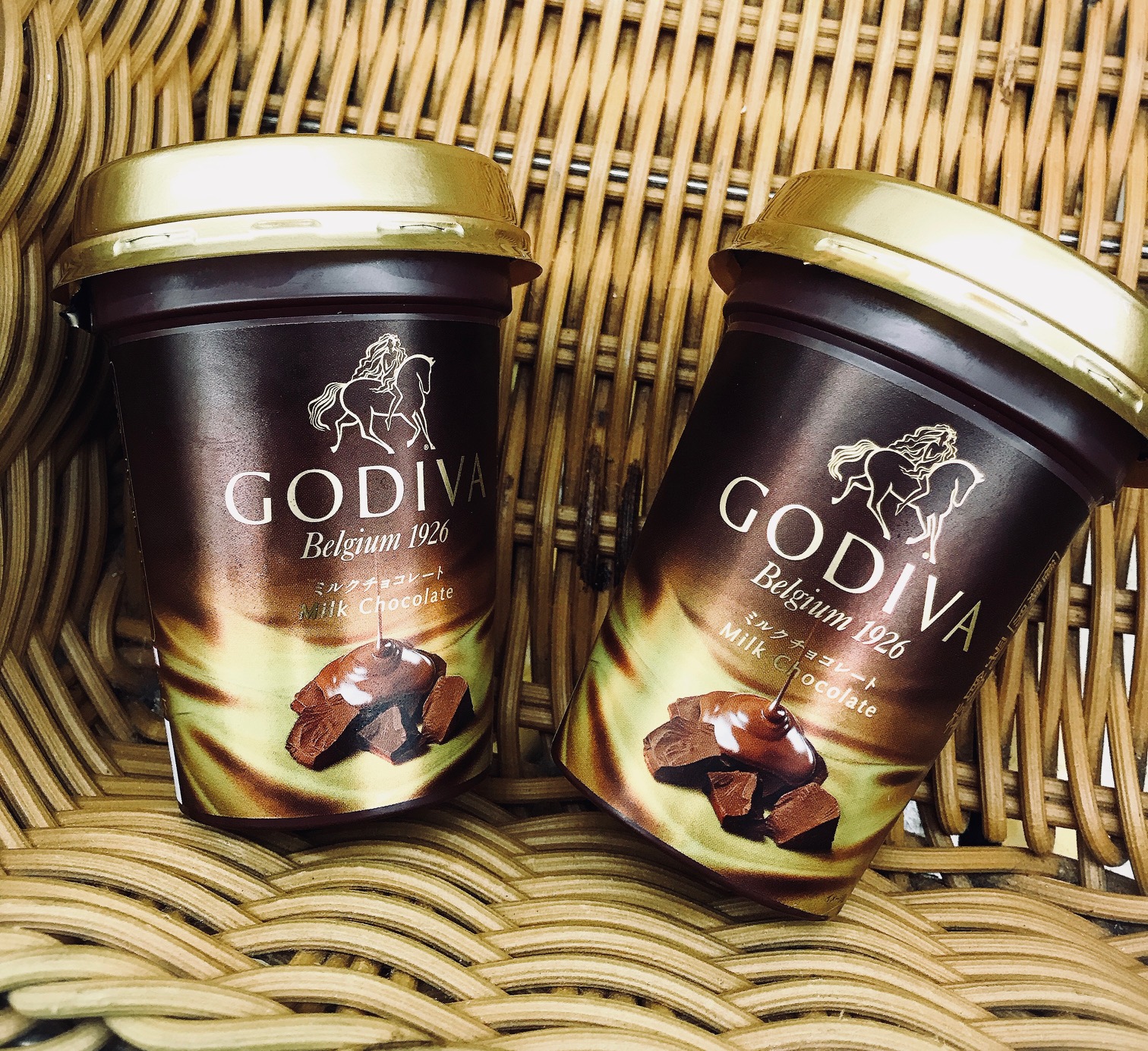 日本首款!「GODIVA」口味的變身成飲料杯飲品亮相