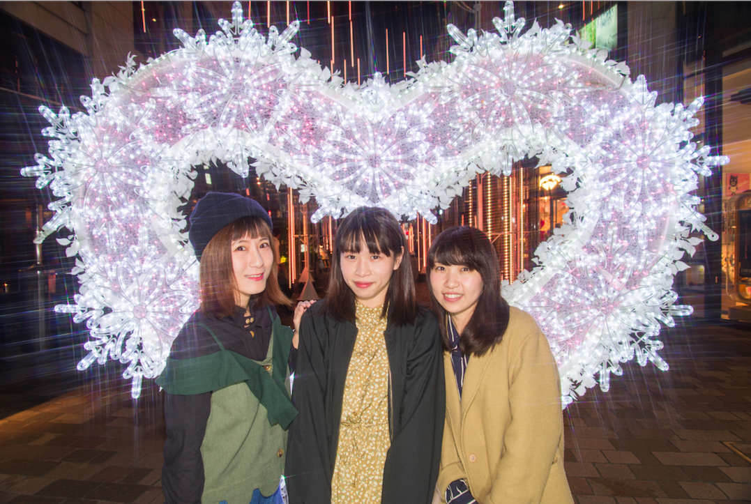 日本旅遊拍照片,就交給Lovegraph!跟美麗夜景燈飾一起入鏡也沒問題